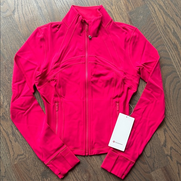 💎Rare💎 NWT lululemon Define Cropped Jacket • Pink Dragonfruit •8